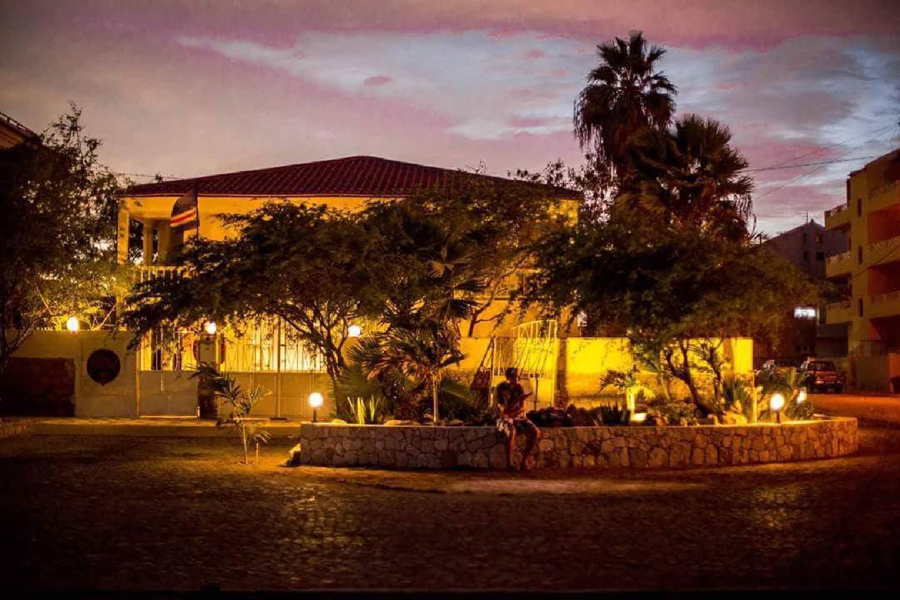 Surf House Hostel Santa Maria Exteriér fotografie
